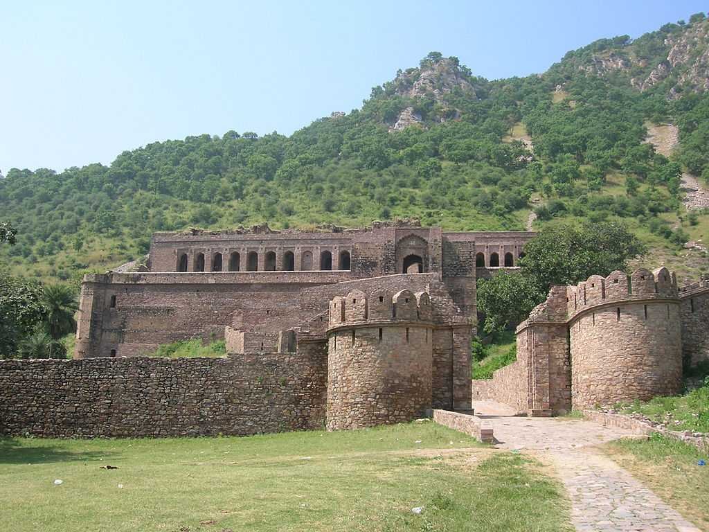 Jaipur to Bhangarh Taxi