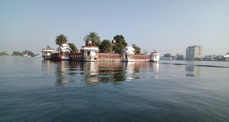 Outstation Taxi Service